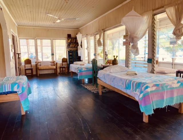 Hotel La Casa Rosada Lívingston Εξωτερικό φωτογραφία