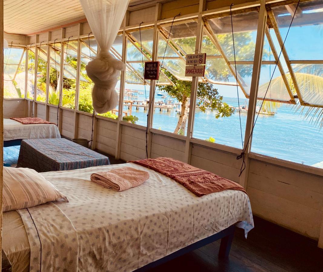 Hotel La Casa Rosada Lívingston Εξωτερικό φωτογραφία